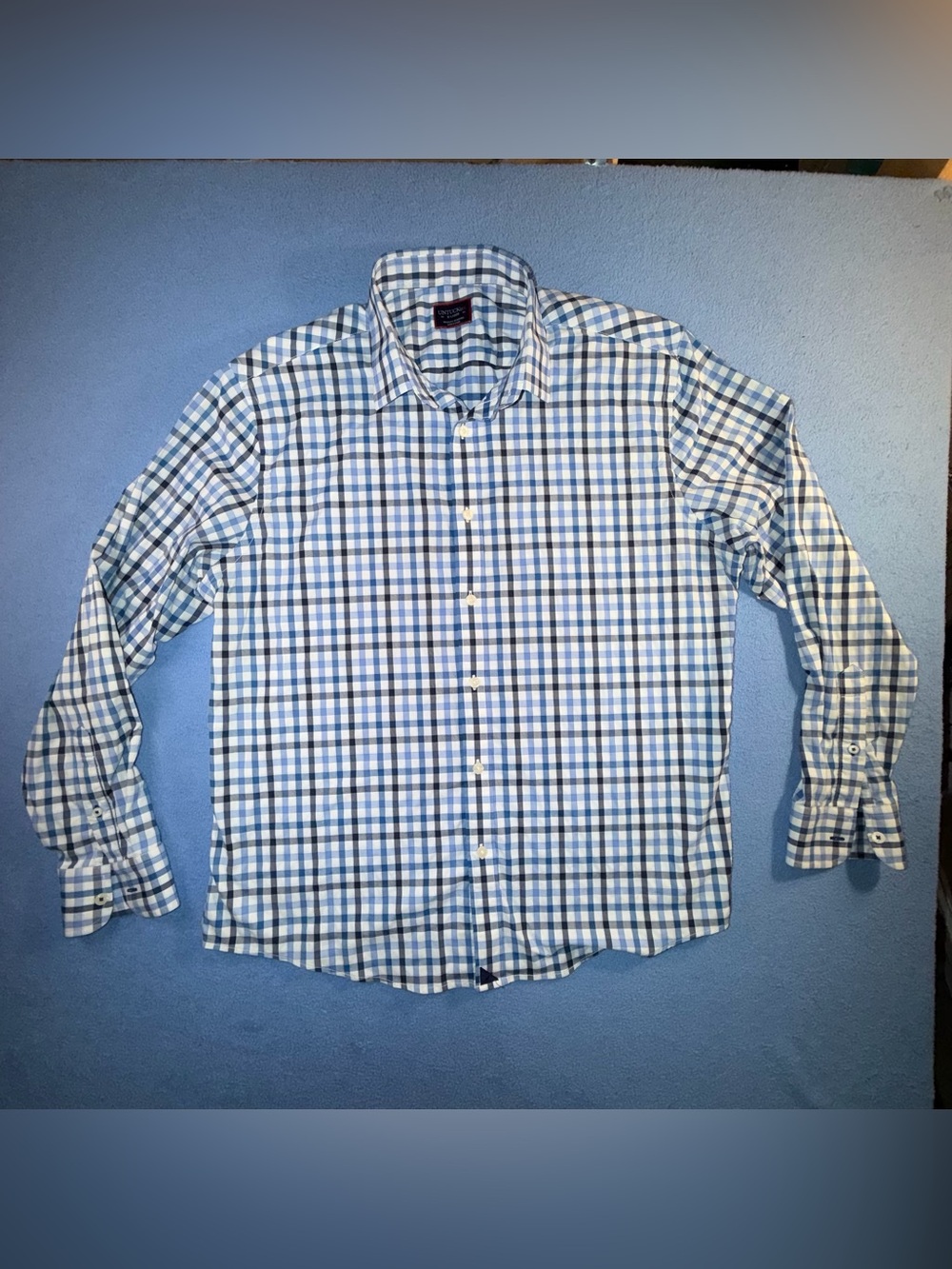UNTUCKit Men's Blue and White Checked Dress Shirt